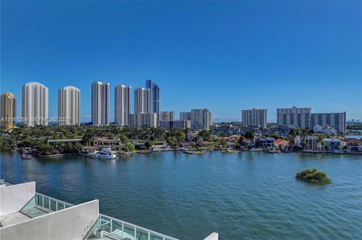Residential complexes in Sunny Isles Beach, Miami-Dade