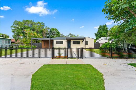 Villa in Miami, Miami-Dade County