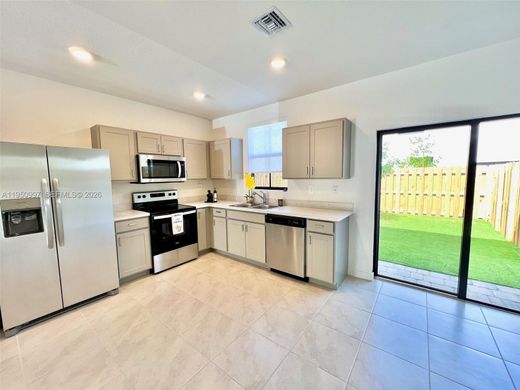 Townhouse in Florida City, Miami-Dade