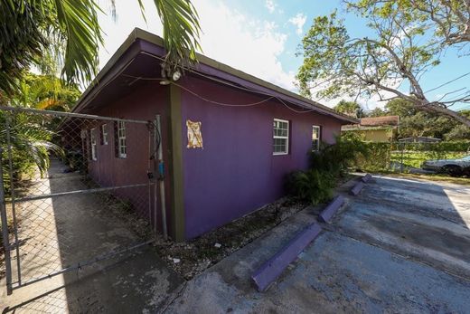 Townhouse in Fort Lauderdale, Broward County
