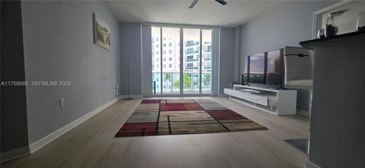 Complexes résidentiels à North Bay Village, Comté de Miami-Dade