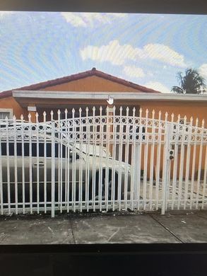 ﻓﻴﻼ ﻓﻲ Hialeah, Miami-Dade County