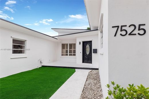 Villa en North Bay Village, Miami-Dade County