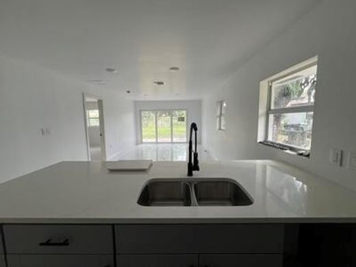 Villa - Lake Worth, Palm Beach County