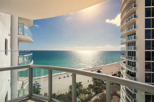 Residential complexes in Sunny Isles Beach, Miami-Dade