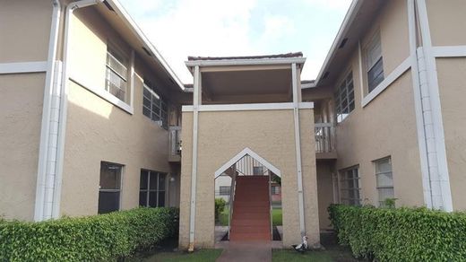 Complexos residenciais - Coral Springs, Broward County