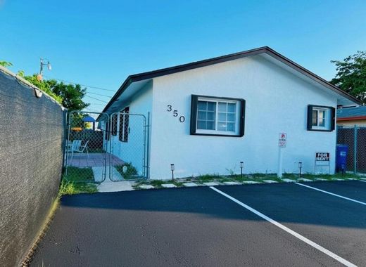 Casa di città a Pompano Beach Highlands, Broward County