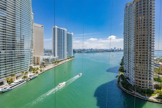 Complexes résidentiels à Miami, Comté de Miami-Dade