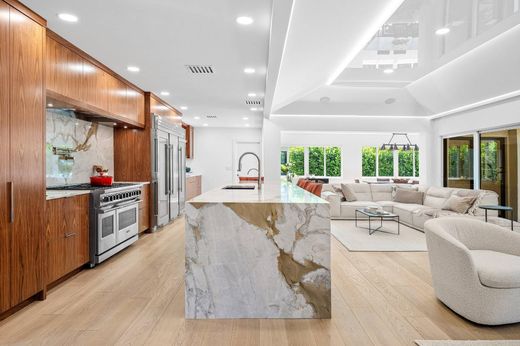 Kamienica w Manalapan, Palm Beach County