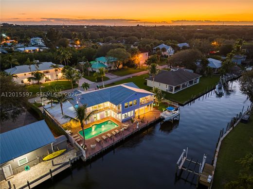 Villa Fort Pierce, Saint Lucie County