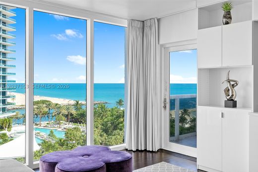 Residential complexes in Bal Harbour, Miami-Dade