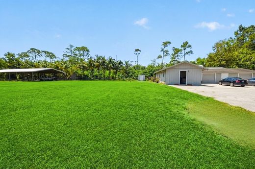Residential complexes in Wellington, Palm Beach