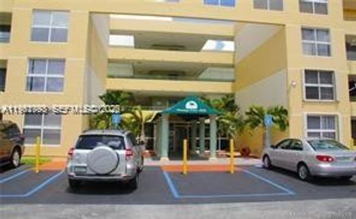 Komplex apartman Miami, Miami-Dade County