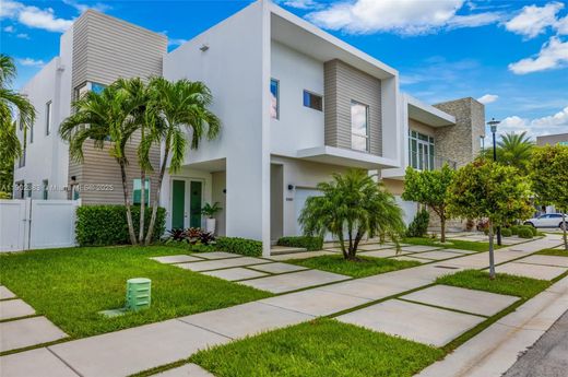 Villa in Doral, Miami-Dade County