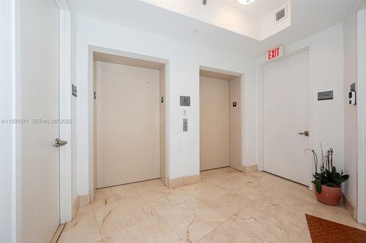 Wohnkomplexe in Sunny Isles Beach, Miami-Dade County