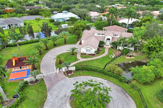 Villa in Southwest Ranches, Broward County