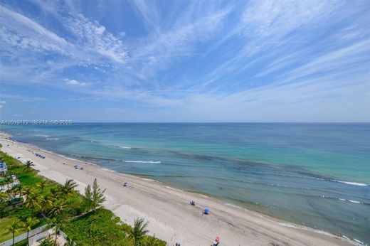 Wohnkomplexe in Hallandale Beach, Broward County