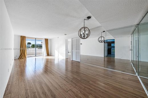 ‏בניין ב  Sunny Isles Beach, Miami-Dade County