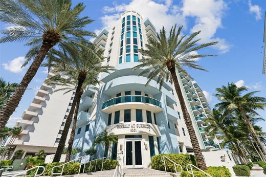 Edificio en Surfside, Miami-Dade County