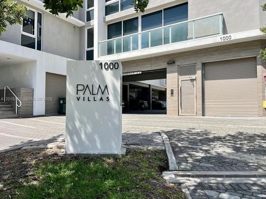 Dom miejski w Bay Harbor Islands, Miami-Dade County