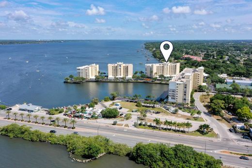 Kamienica w Merritt Island, Hrabstwo Brevard