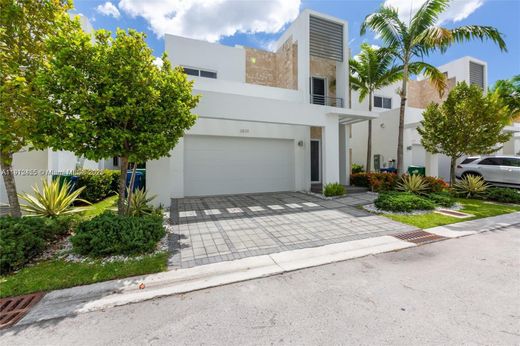 Villa in Doral, Miami-Dade