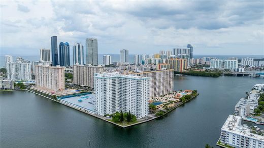 Komplex apartman Sunny Isles Beach, Miami-Dade County