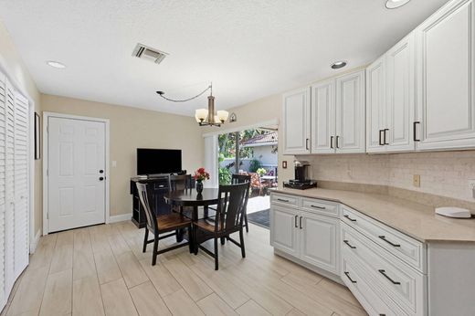Townhouse in Pompano Beach, Broward County