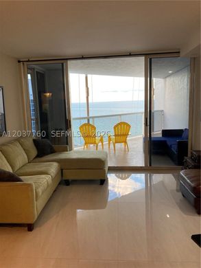 Kamienica w Miami Beach, Miami-Dade County