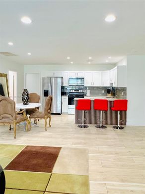 Townhouse in Deerfield Beach, Broward County