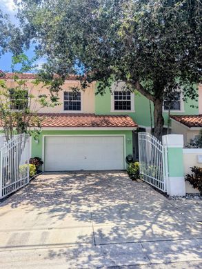 Townhouse in Lake Worth, Palm Beach