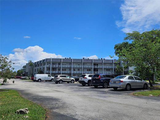 公寓楼  Margate, Broward County