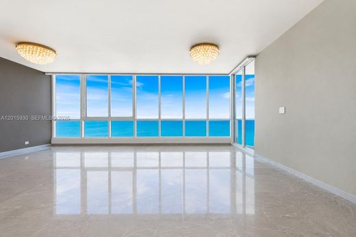 Complexes résidentiels à Miami Beach, Comté de Miami-Dade