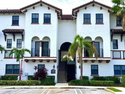 Complesso residenziale a Doral, Miami-Dade County