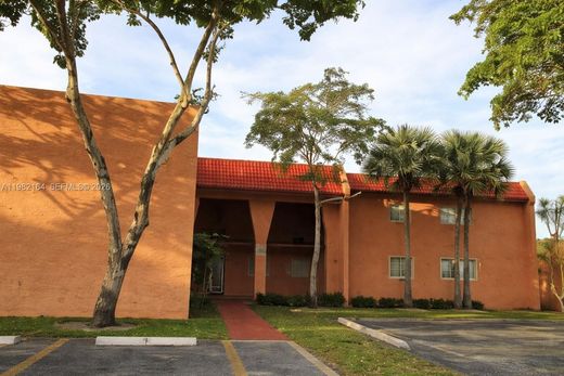 Complexos residenciais - West Palm Beach, Palm Beach County