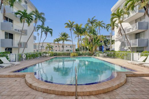 Complexes résidentiels à North Bay Village, Comté de Miami-Dade
