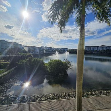 Wohnkomplexe in Doral, Miami-Dade County