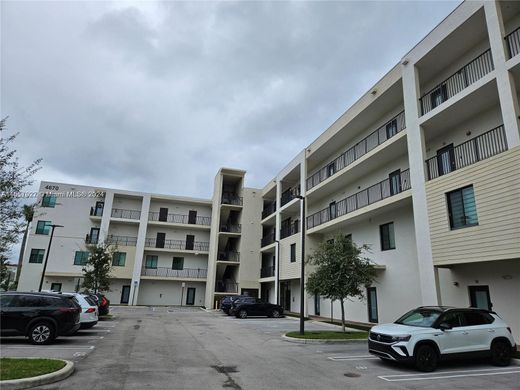 Жилой комплекс, Doral, Miami-Dade County