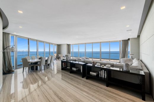 Residential complexes in Sunny Isles Beach, Miami-Dade