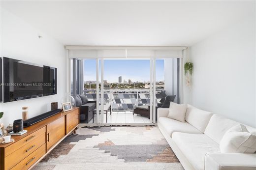 콘도미니엄 / Miami Beach, Miami-Dade County