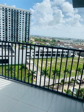 Wohnkomplexe in Doral, Miami-Dade County