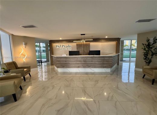 Komplex apartman Aventura, Miami-Dade County