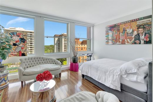 Κτίριο σε Coral Gables, Miami-Dade County