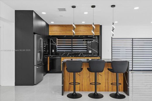 Willa w Miami, Miami-Dade County