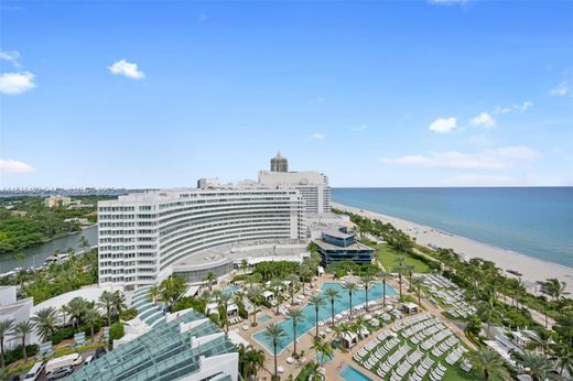 Residential complexes in Miami Beach, Miami-Dade