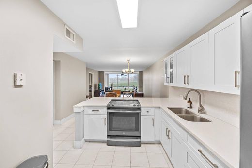 Wohnkomplexe in Lake Worth, Palm Beach County