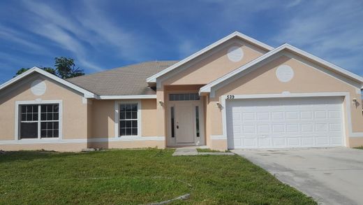 Villa in Port Saint Lucie, Saint Lucie County