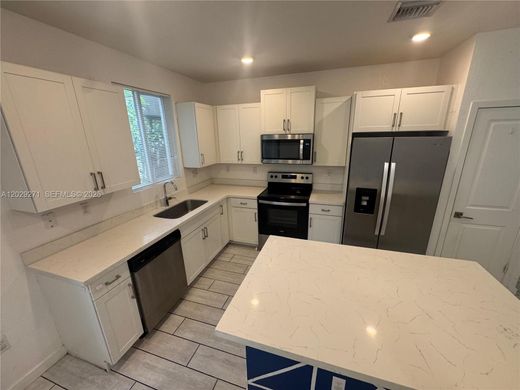 Townhouse - Homestead, Miami-Dade County