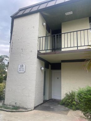 Komplex apartman Royal Palm Beach, Palm Beach County
