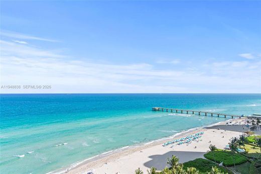 Kamienica w Sunny Isles Beach, Miami-Dade County
